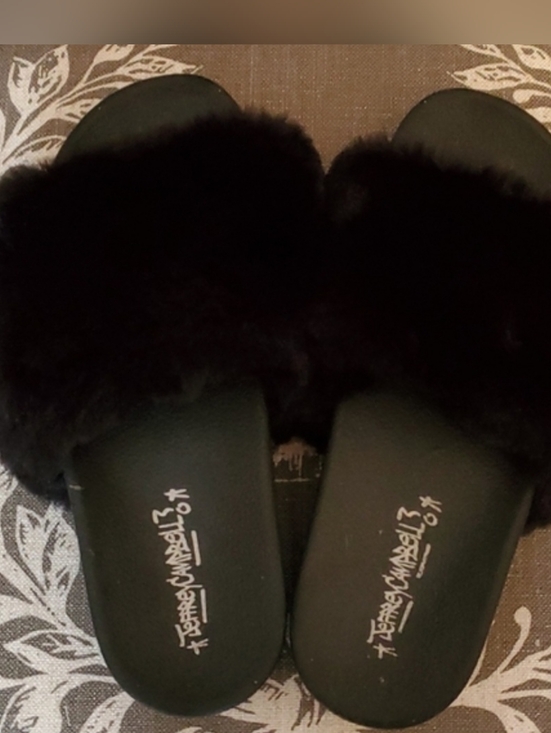 Jeffrey Campbell Shoes - Jeffrey Campbell Black Faux Fur Slide Sandals